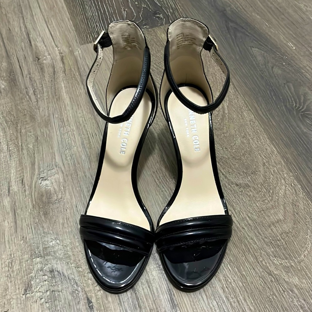 Kenneth Cole Heel Sandals